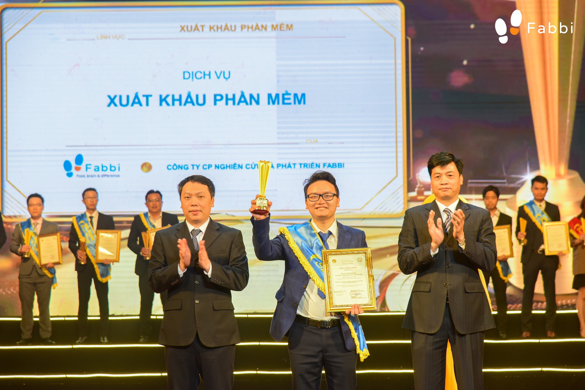Fabbi JSC được vinh danh doanh nghiệp Sao Khuê xuất sắc năm 2022
